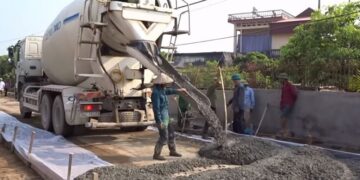 Đông Nam cung cấp dịch vụ đổ bê tông tươi chuyên nghiệp